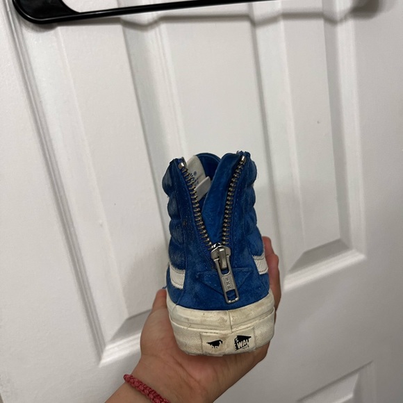 Hi-top vans - Picture 6 of 7